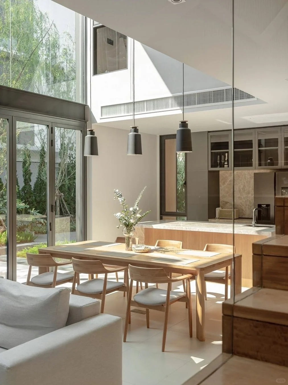 Elegant Dining Set with Natural Wood Finish and Modern Design